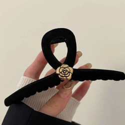 قباضة شعر مزخرف بزهر