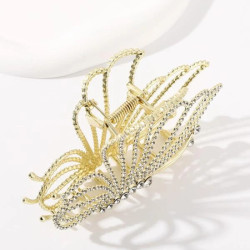 قباضة شعر حجر الراين بتصميم فراشة بلون ذهبي