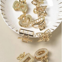 مشبك شعر بتصميم قلب طفلة صغيرة - 9 قطع