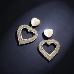 اقراط النساء الراين الكرستالية اللامعة بشكل القلب اقراط النساء الراين الكرستالية اللامعة بشكل القلب