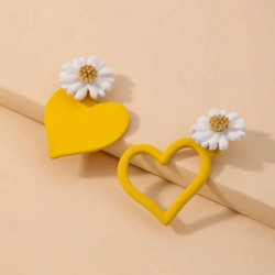 أقراط متدلي بديكور زهر وقلب