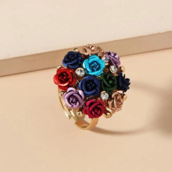خاتم بشكل باقة الورود الملونة