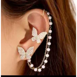 اقراط نسائية مزينة بحجر الراين وفراشة