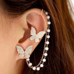 اقراط نسائية مزينة بحجر الراين وفراشة