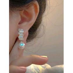 اقراط فضية نسائية مرصعة بالزركون 