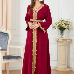 جلابية بكلفة من السيم الذهبي نمط عربي