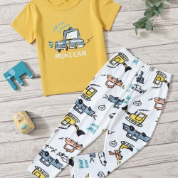 طقم بجامة برسوم سيارة للأولاد