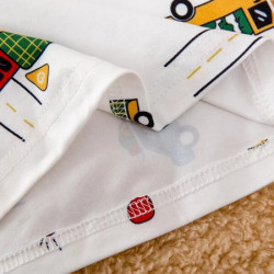 بجامة أطفال برسوم سيارات 