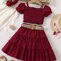 تنورة وبلوزة كتف مكشوف اكمام منتفخة 