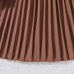 طقم بناتي جاكيت صدري وبلوزة كامي وتنورة كسرات