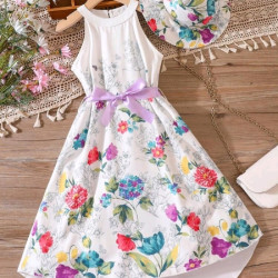 فستان برسوم زهور وقبعة