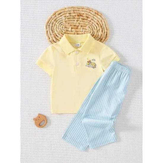 قميص بولو بتطريز دب وبنطلون مخطط