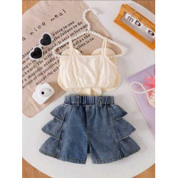 بلوزة بشكل وردة وتنورة جينز للصغار