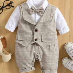 جمبسوت مربعات للأولاد الصغار بفيونكة