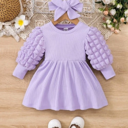 فستان طفلة مخطط بأكمام منتفخة ورؤوس زينة مع ربطة للرأس