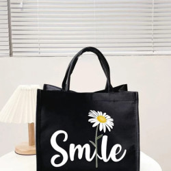 حقيبة تسوق بطباعة احرف انجليزية وزهرة 