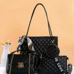 طقم حقائب نسائية نمط مربعات