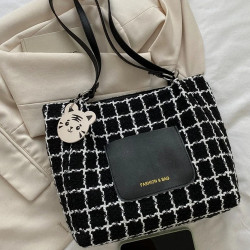 حقيبة كتف مربعات مع تعليقة 