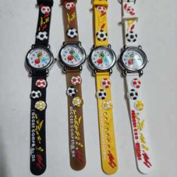 ساعات أطفال برسومات كرة القدم